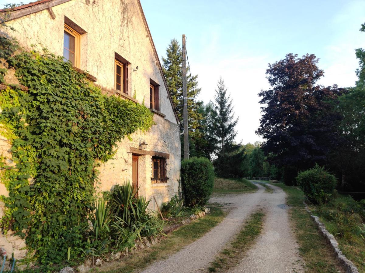 Chambre Independante Au Calme Avec Parking Prive Souvigny-de-Touraine エクステリア 写真